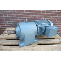 87 RPM 7,5 kW Asmaat 50 mm. Used